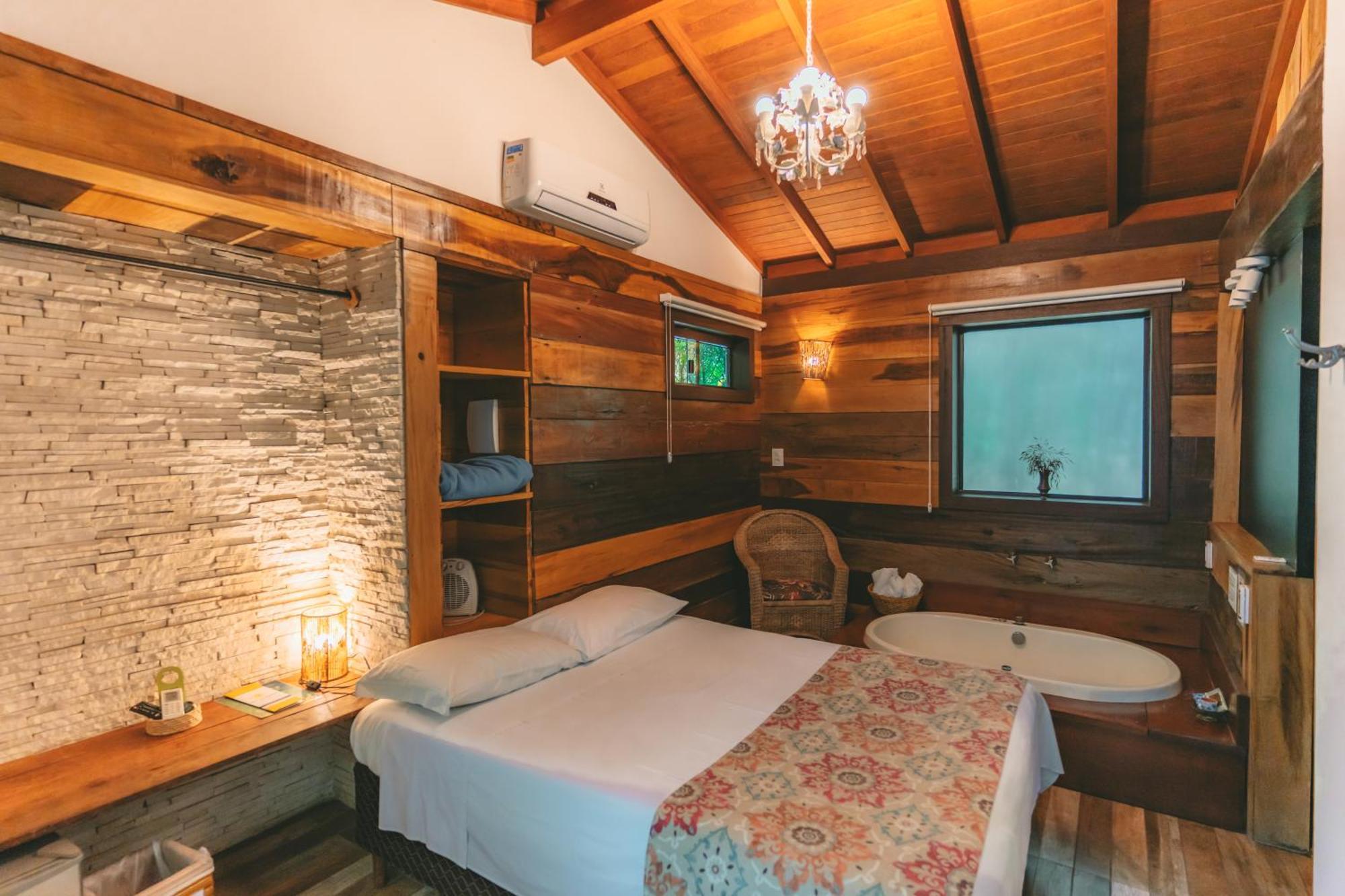 Pousada Vila Tamarindo Eco Lodge Флоріанополіс Екстер'єр фото